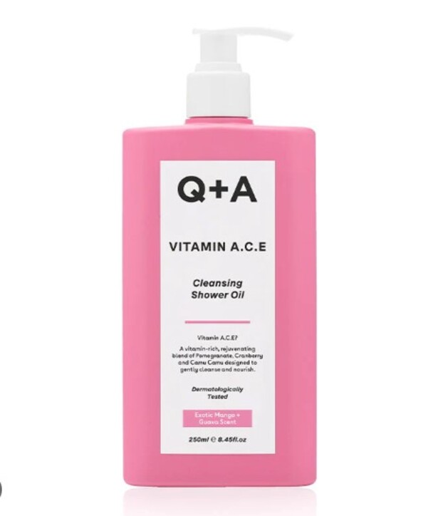 Q+A Vitamin A.C.E. Cleansing Shower Oil 250ml